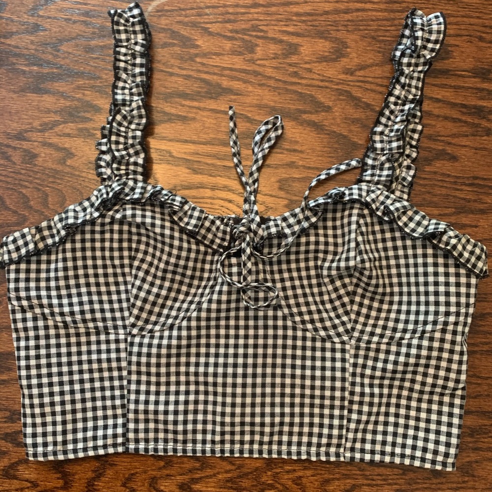 PrettyLittleThing Tank Top
